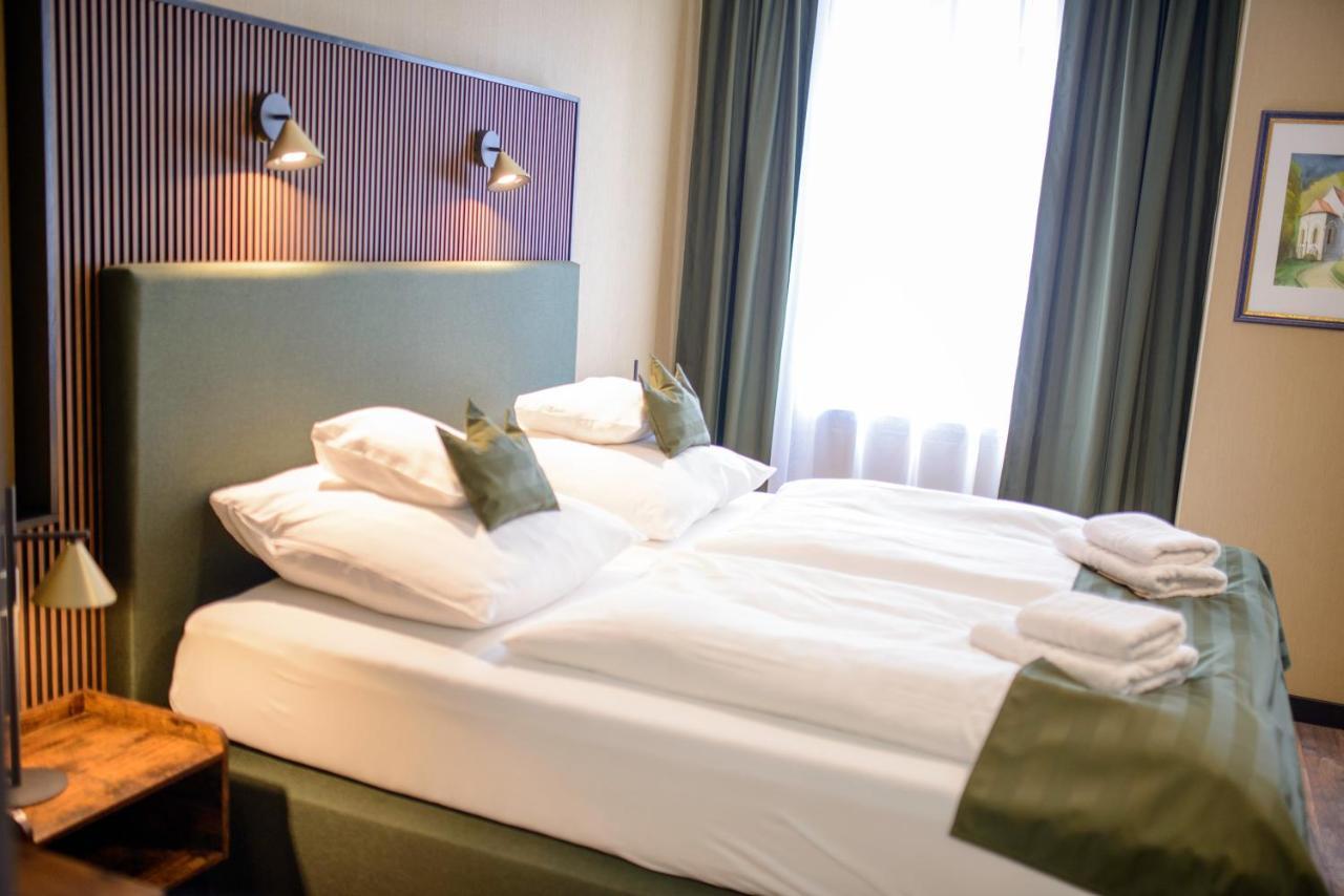 Stadthotel Koenig Albert Zittau Bagian luar foto